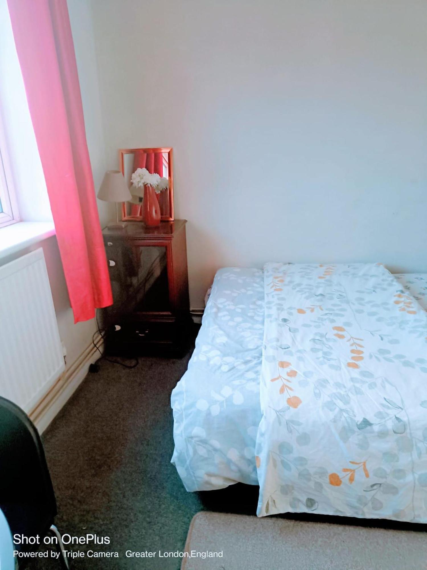 London's B& B Hornchurch